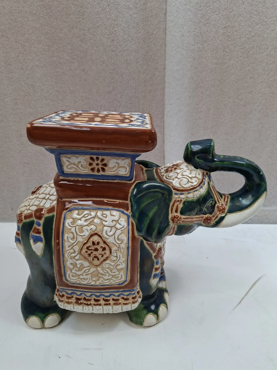 Exclusief Vintage Chinees Keramisch Olifantenkrukje – Donkergroen & Karamelbruin - foto 4