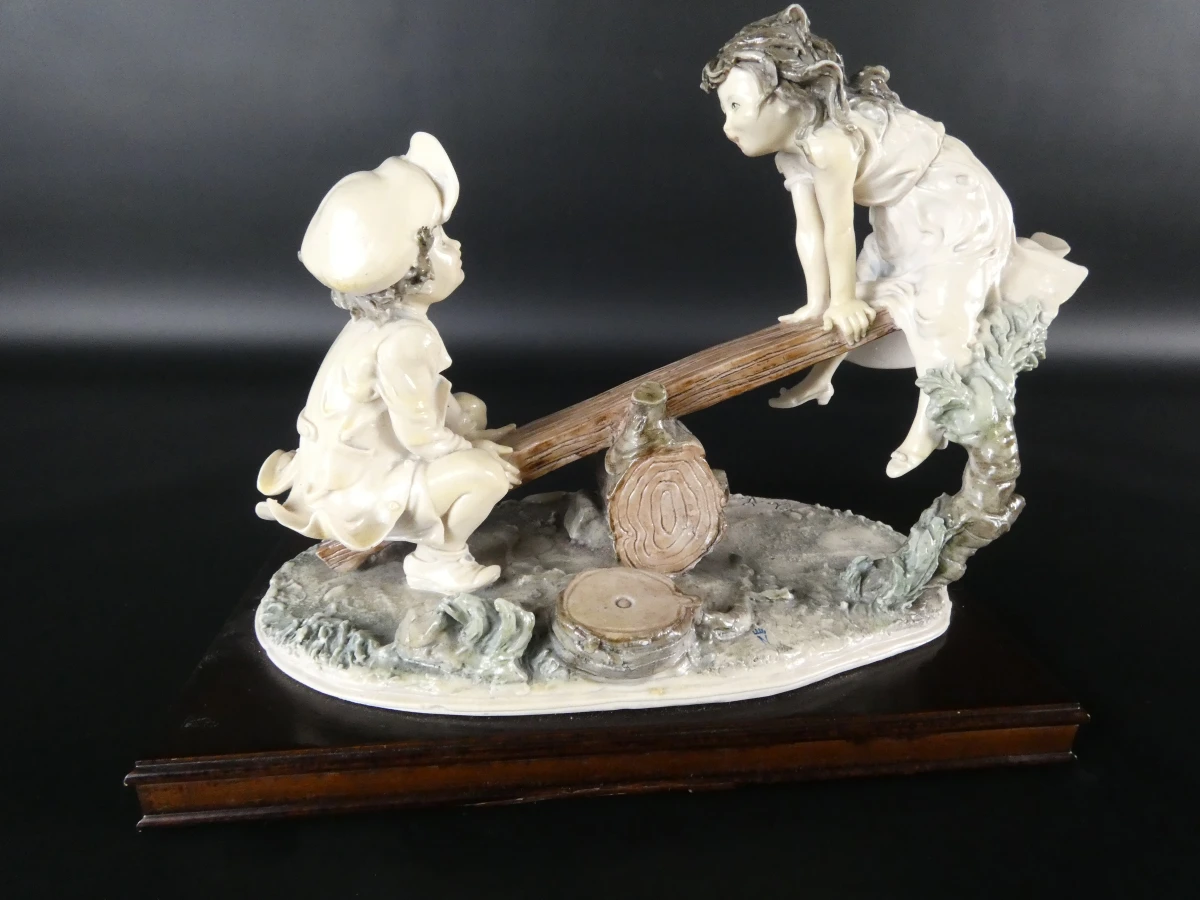 Giuseppe Armani Beeldje – "Children On Seesaw" - foto 5