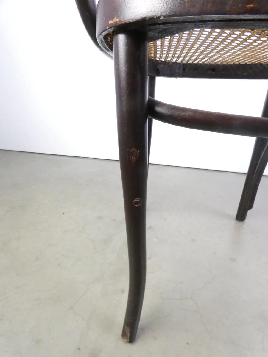 Vintage Thonet-stijl armstoel met rotanzetting - foto 14