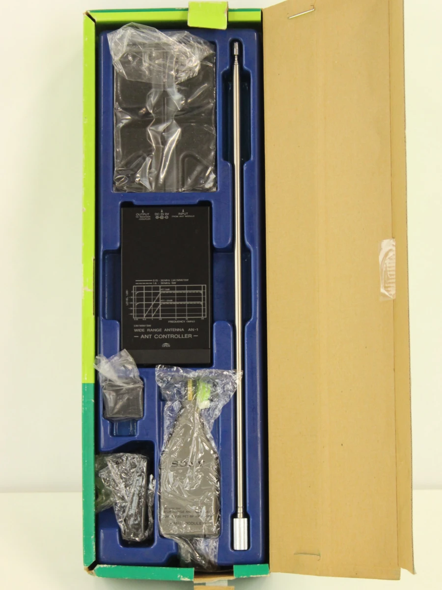 Sony Wide Range Antenne AN-1 met handleiding en accessoires - foto 4