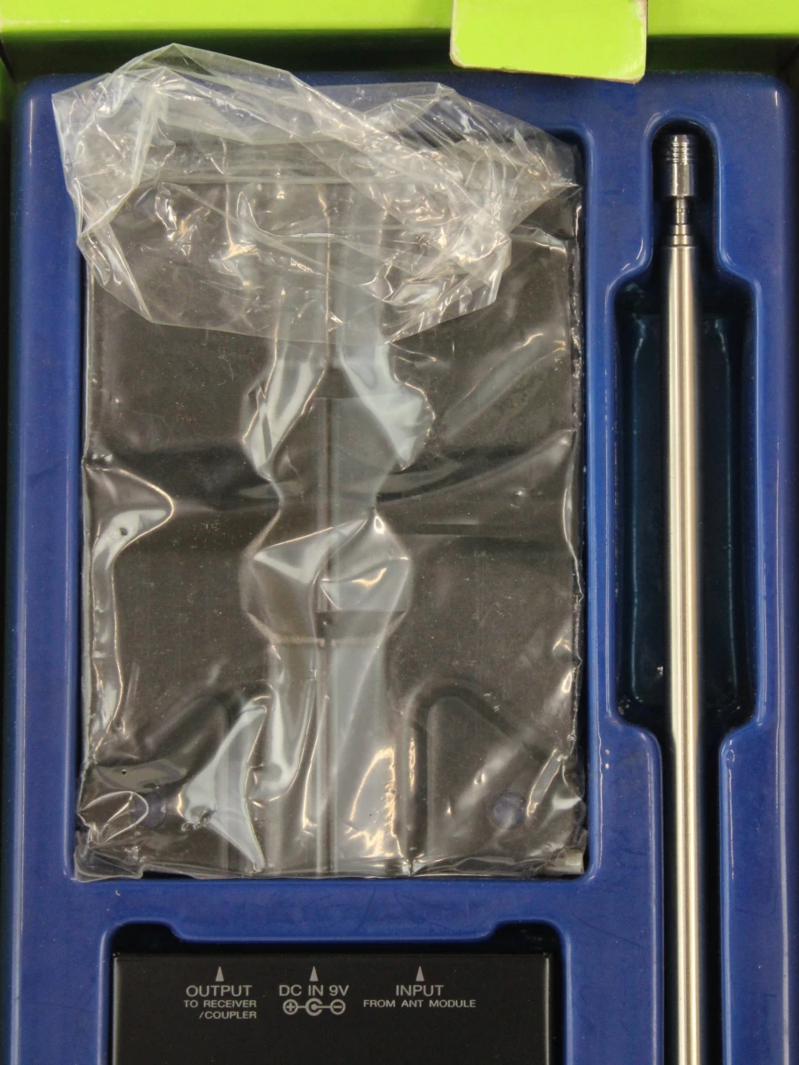 Sony Wide Range Antenne AN-1 met handleiding en accessoires - foto 6