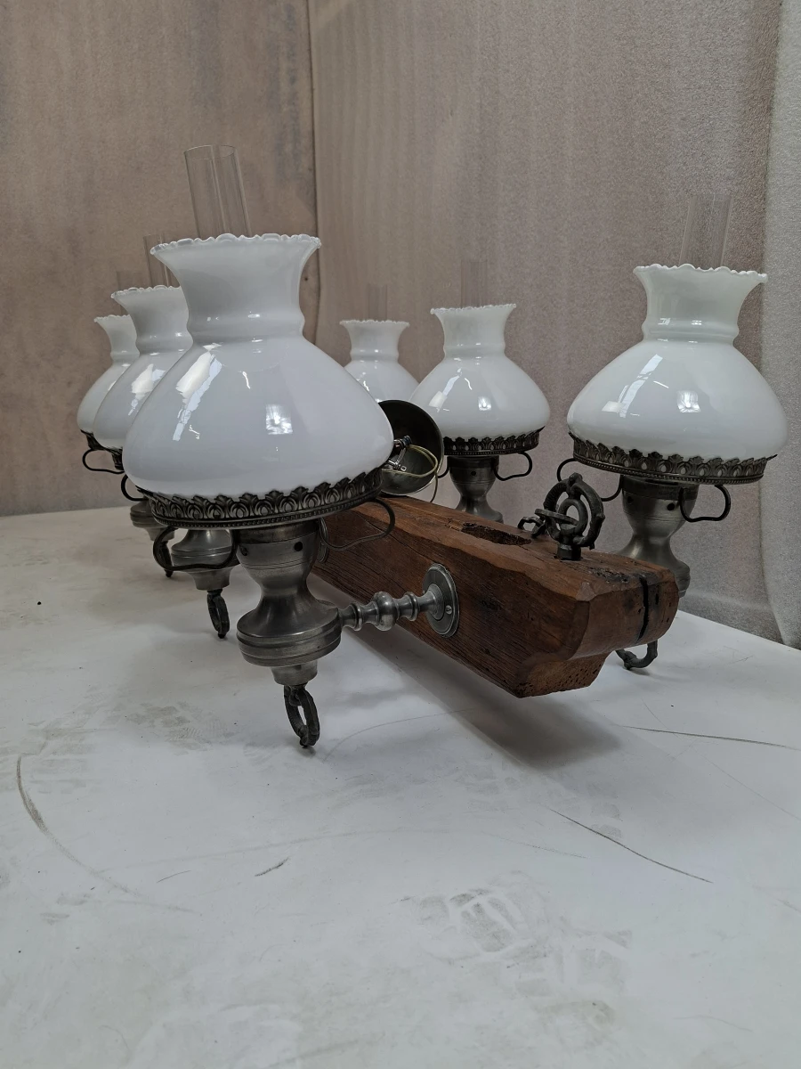 Grote Rustieke Antieke Stijl Hanglamp – 6-Lichts Petroleummodel op Robuuste Houten Balk - foto 5