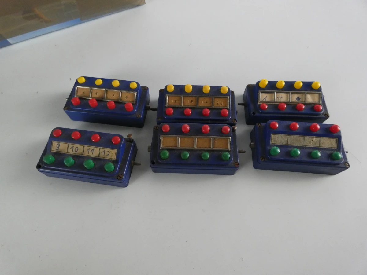 Märklin H0 - Vintage partij modelspooraccessoires. - foto 9