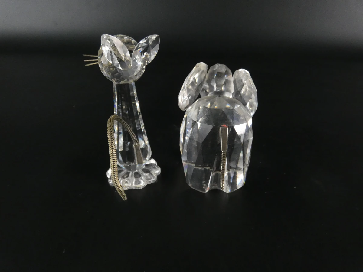 Glazen vitrinekast met kristallen dierenfiguren - foto 21