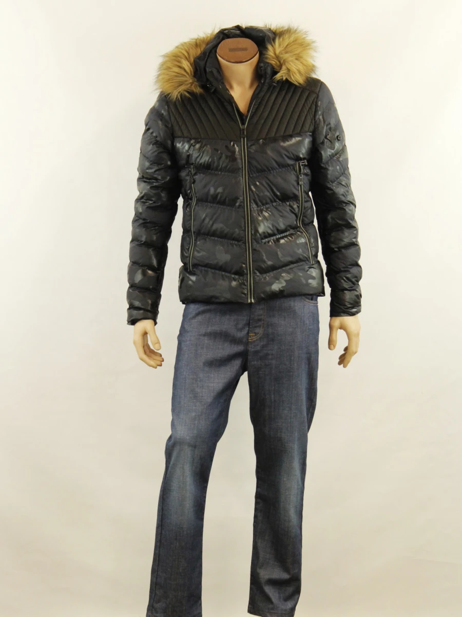 Stone Island zwarte gewatteerde winterjas met faux fur aan kap -  maat: M - foto 2