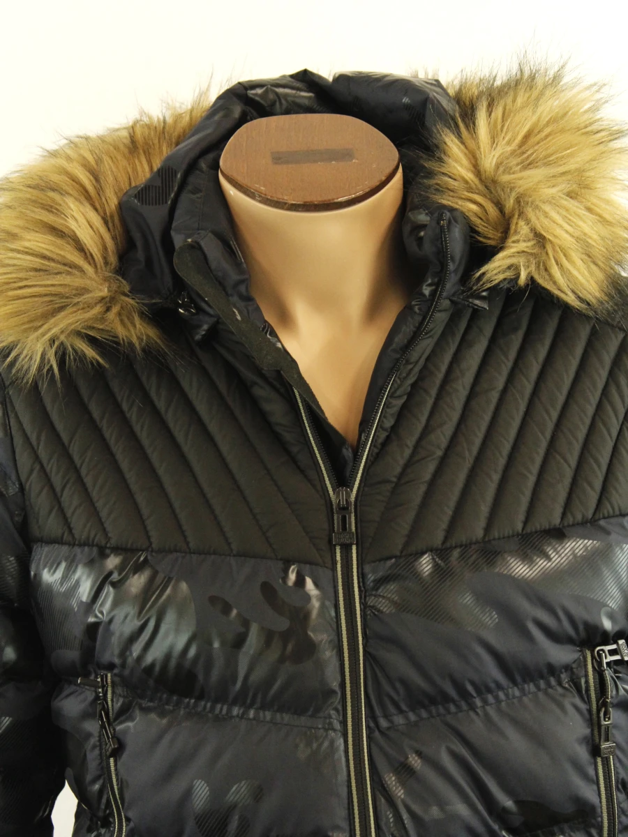 Stone Island zwarte gewatteerde winterjas met faux fur aan kap -  maat: M - foto 3