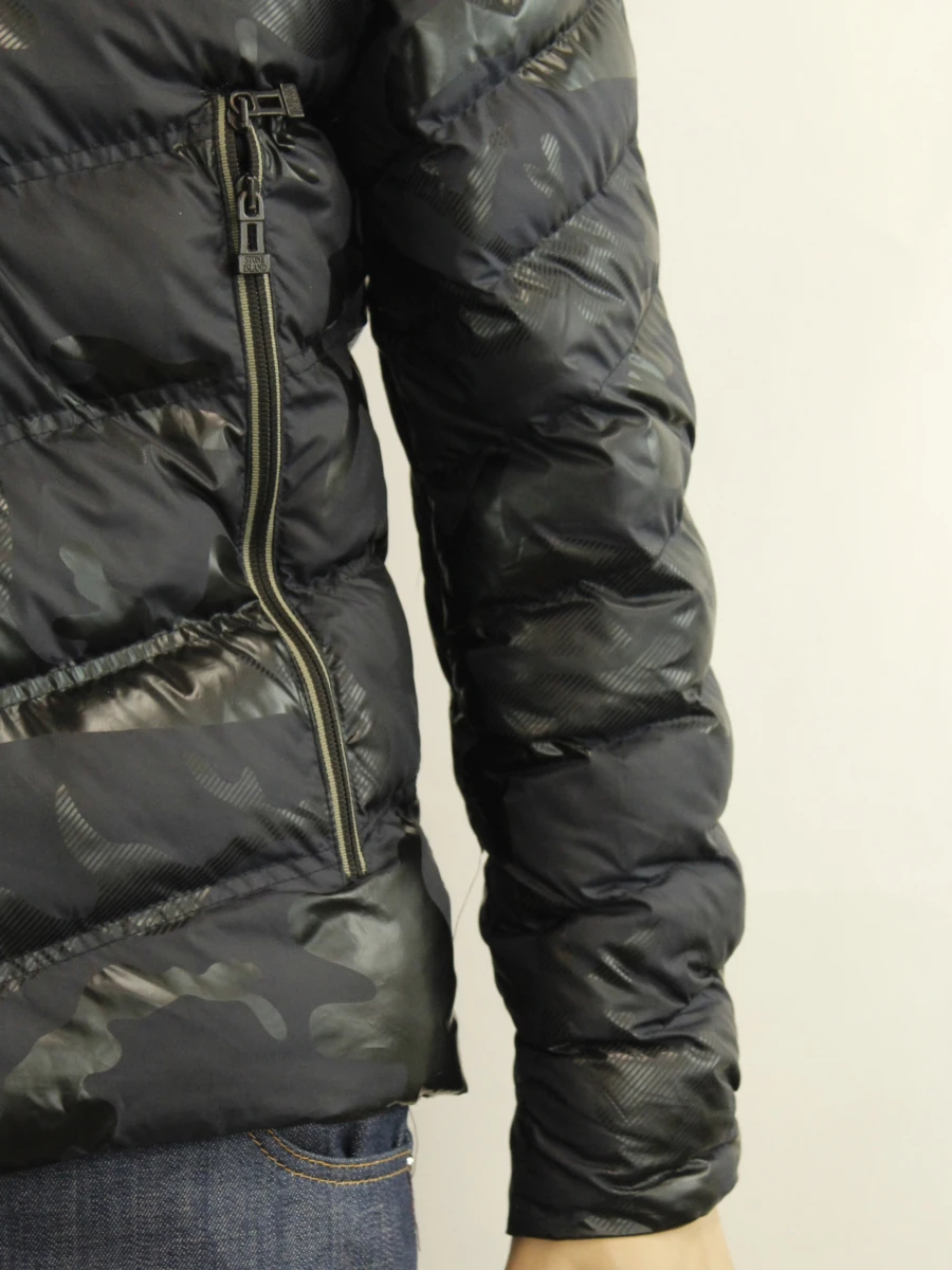 Stone Island zwarte gewatteerde winterjas met faux fur aan kap -  maat: M - foto 5
