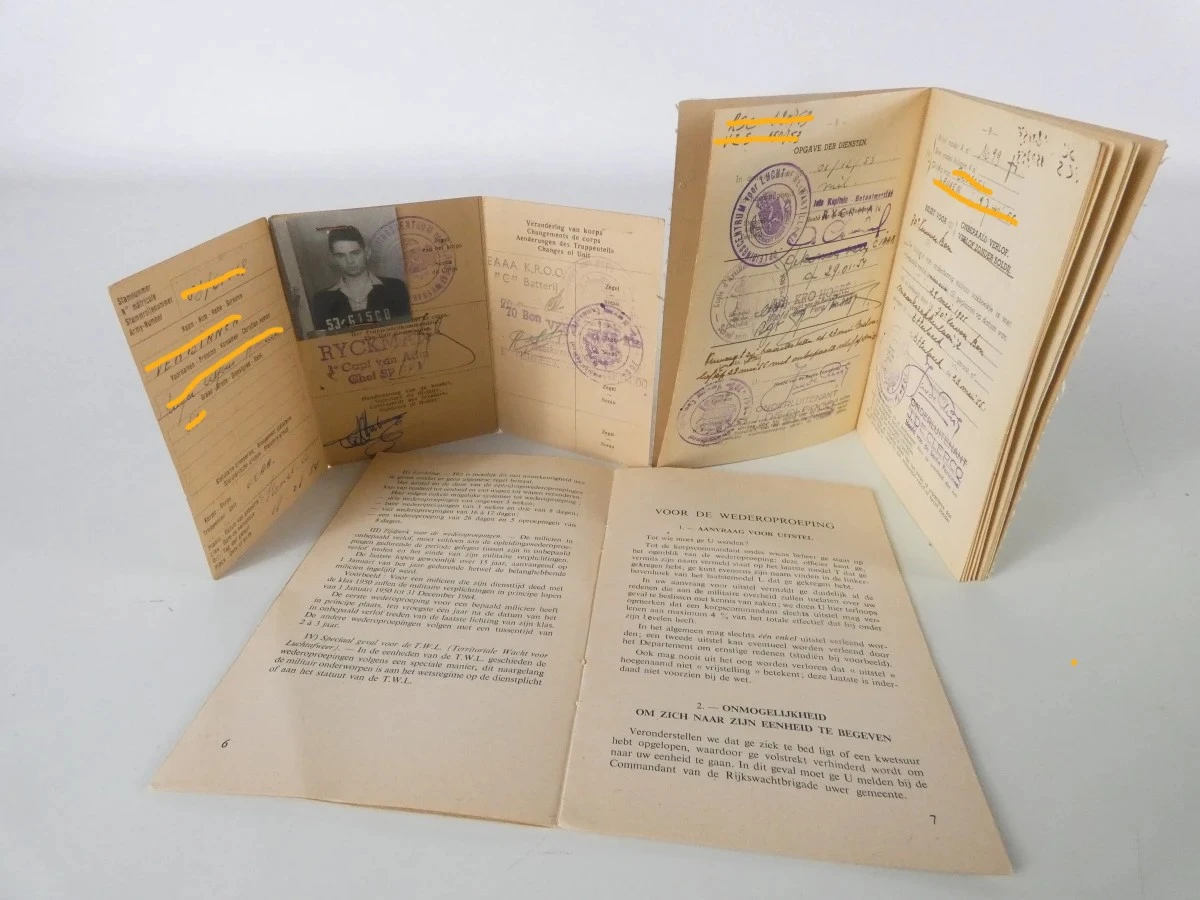Militaire documenten en identificatie - foto 3