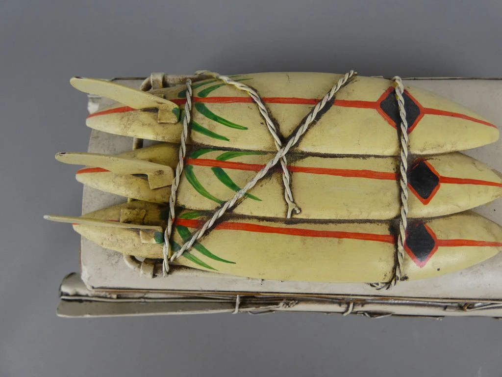Decoratief metalen modelauto met surfplanken uit 1957 - foto 5