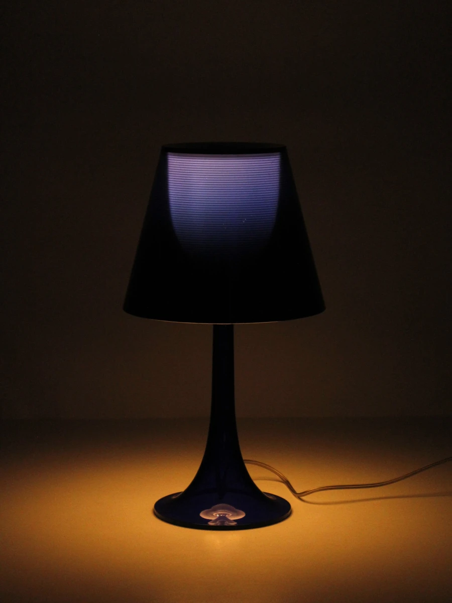 Flos Miss K tafellamp by Philippe Starck - kobaltblauw design - foto 9