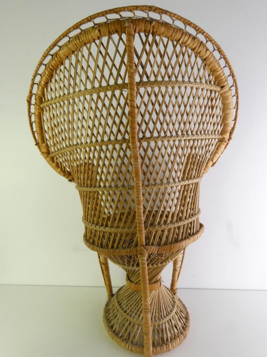 Set van 3 vintage rotan stoelen – decoratieve pauwenstoel en twee kinderstoelen - foto 10