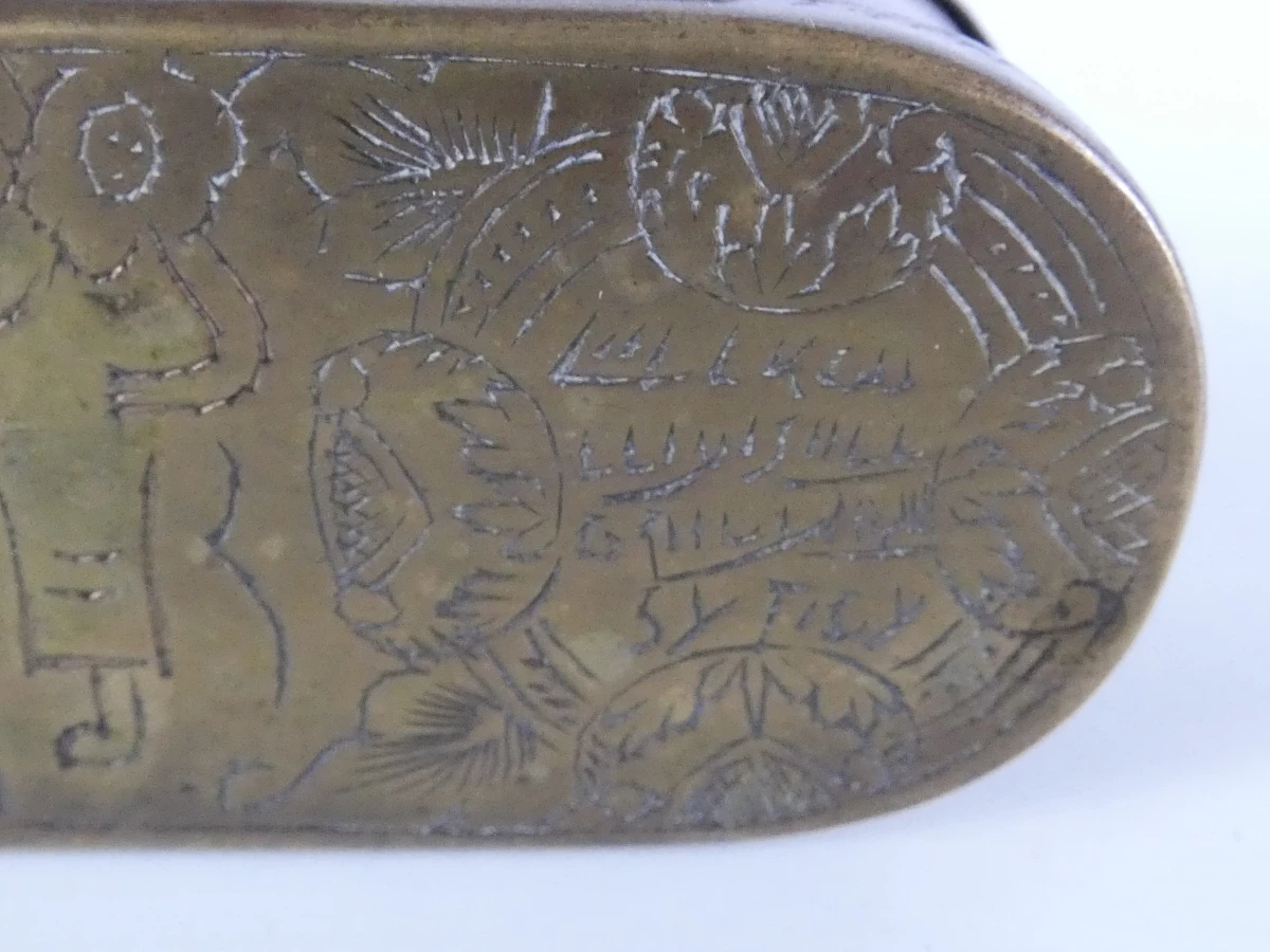 Vintage tabaksdoos met handgravures - foto 17