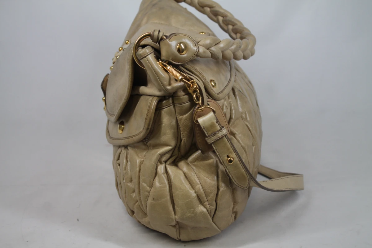 Miu Miu Matelassé Coffer Hobo-handtas - foto 7