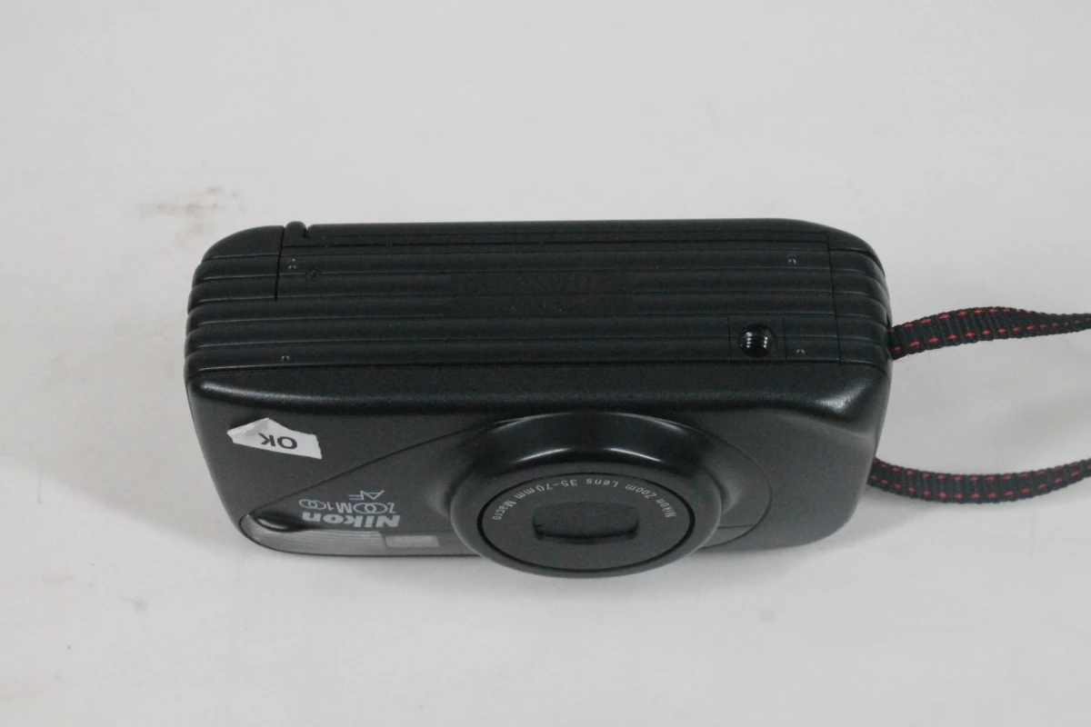 Nikon Zoom 100 - foto 6