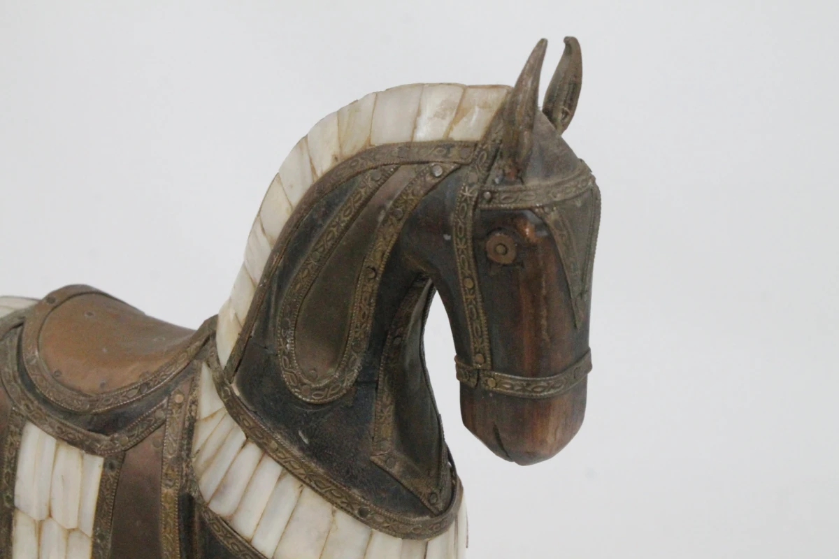 vintage handgesneden paardenbeeldje - foto 3
