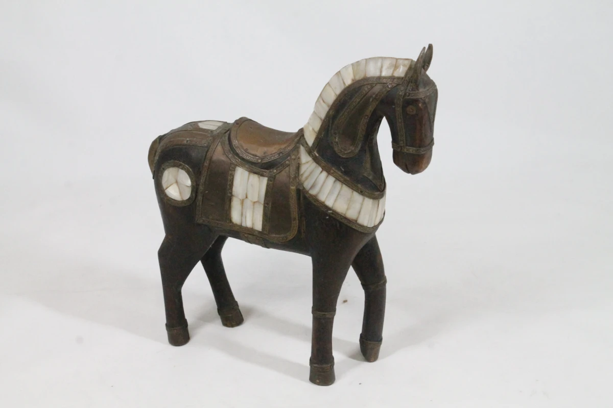 vintage handgesneden paardenbeeldje - foto 2
