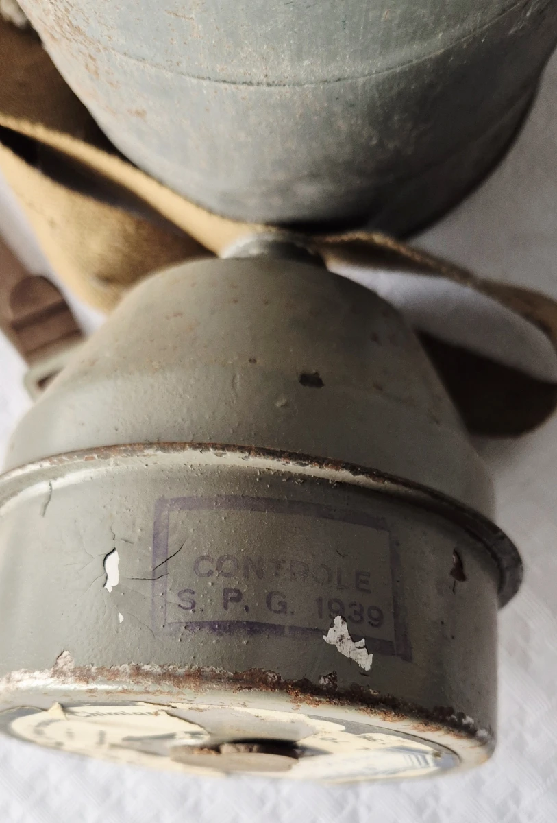 Belgisch gasmasker type L.702 - foto 7