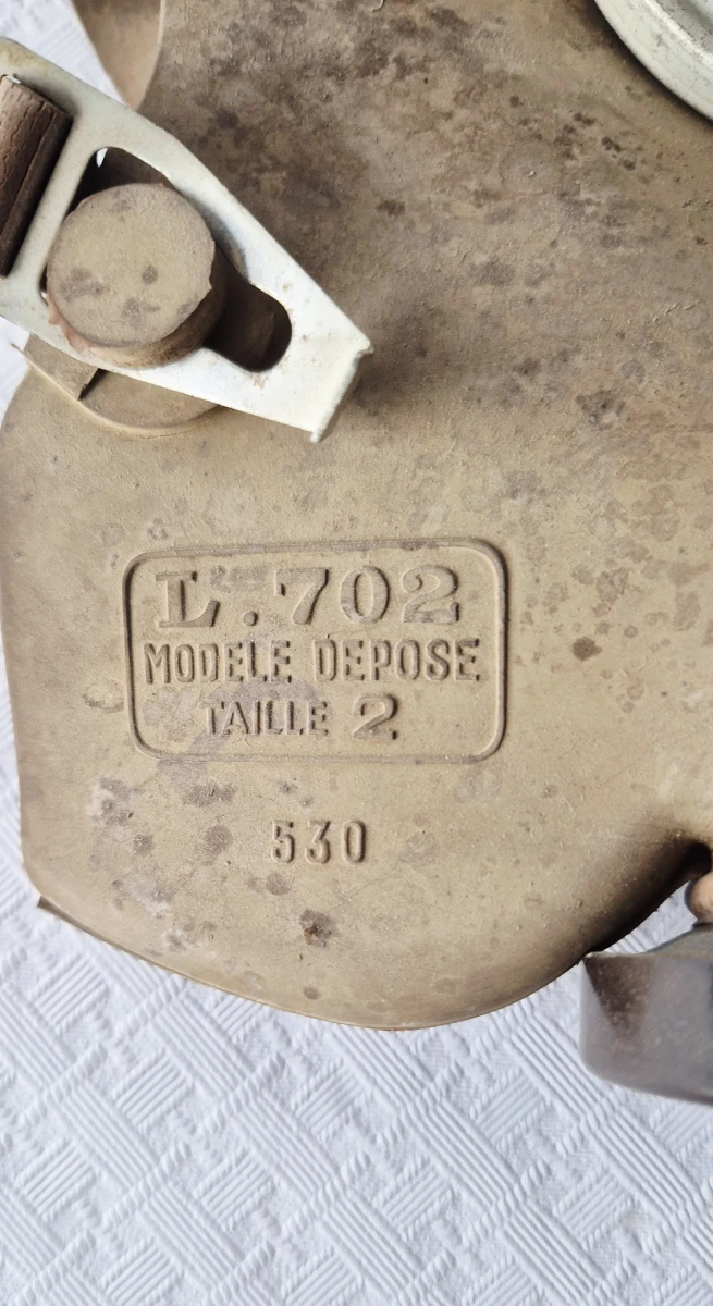 Belgisch gasmasker type L.702 - foto 4