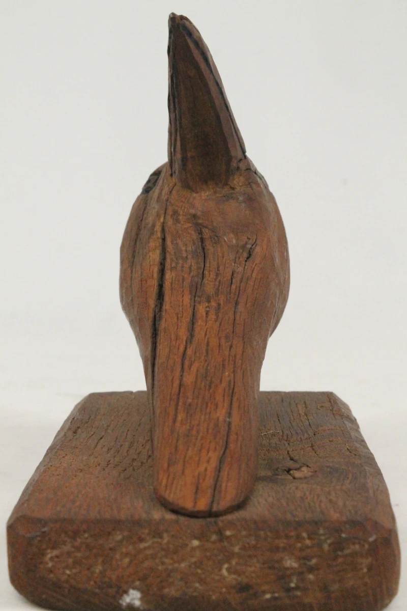 Handgesneden houten vogelsculptuur - foto 4