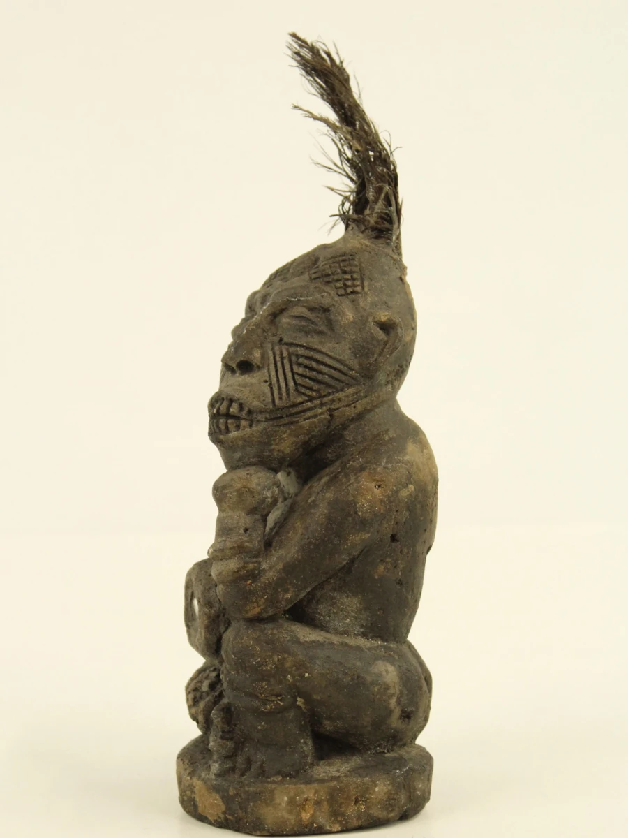 Centraal-Afrikaans Nkisi-krachtfiguur in de Kongo-traditie - foto 6