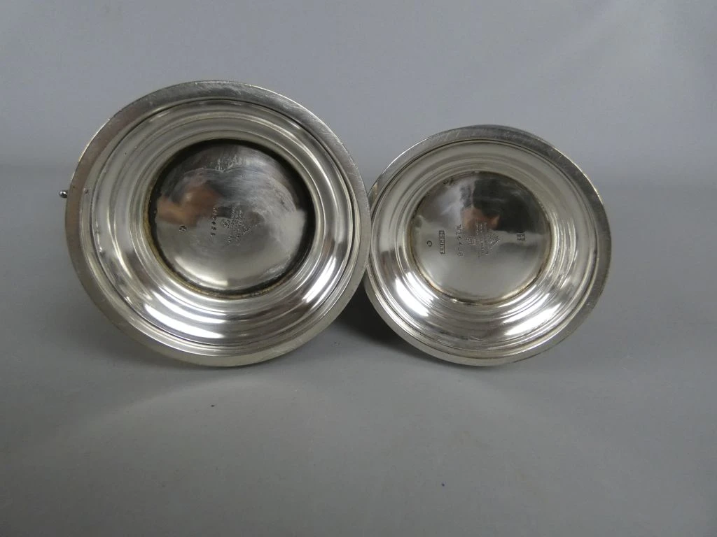 Set van 2 vintage zilverkleurige koffie- en theepotten - foto 5