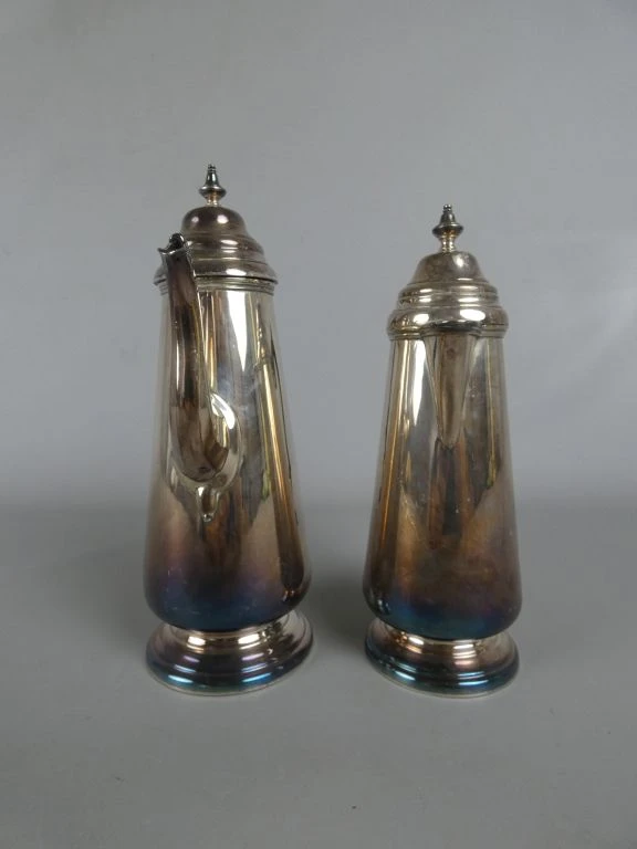Set van 2 vintage zilverkleurige koffie- en theepotten - foto 2