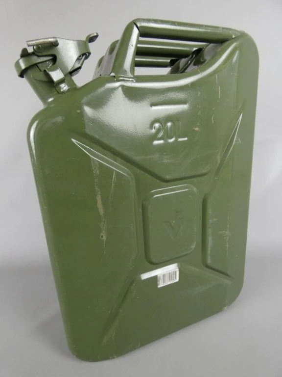 Groene metalen jerrycan 20L - foto 4