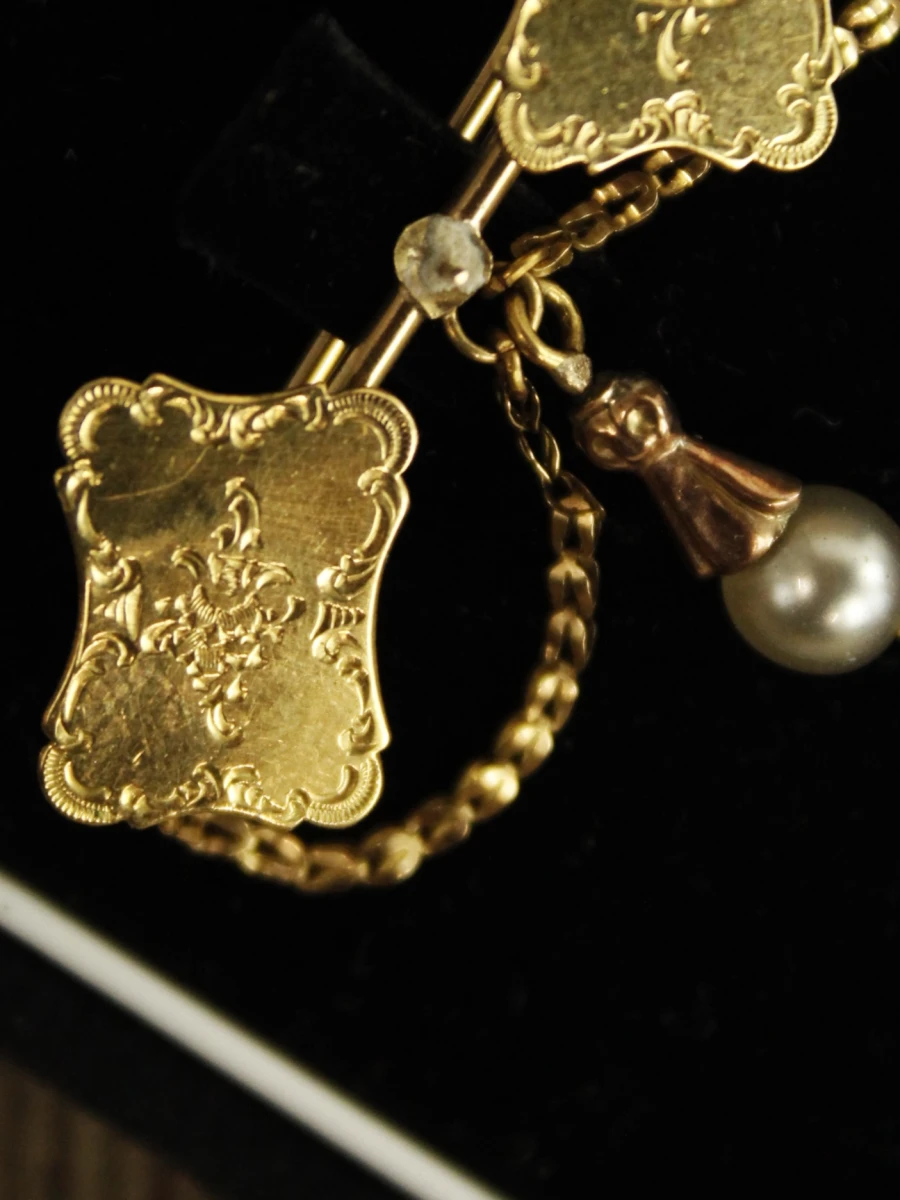 Antieke gouden broche in 18 & 14 karaat met parel - foto 4
