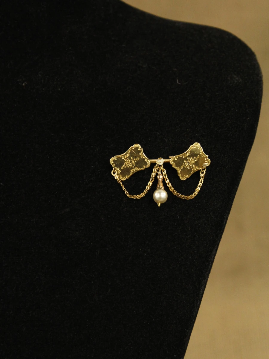 Antieke gouden broche in 18 & 14 karaat met parel - foto 7