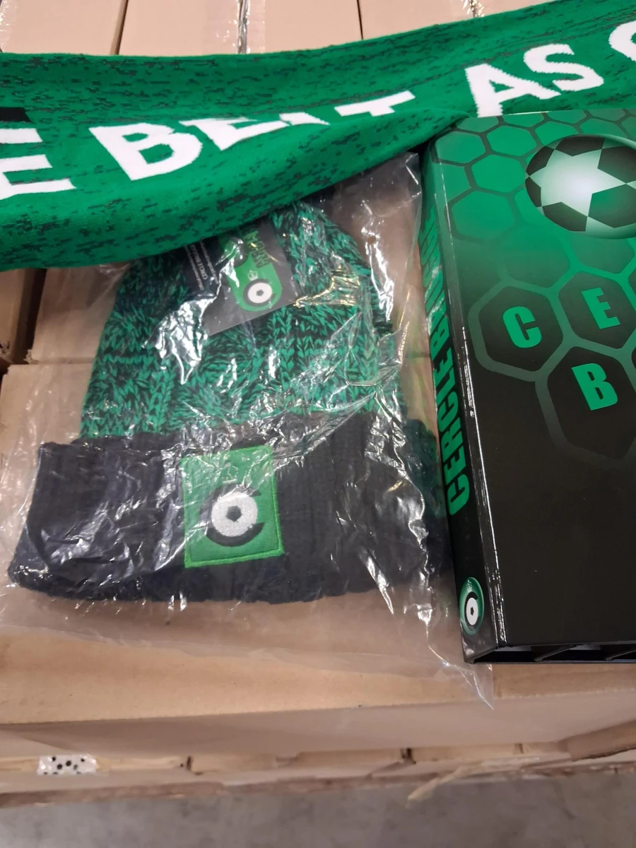 Gigantisch lot merchandise Cercle Brugge - foto 4