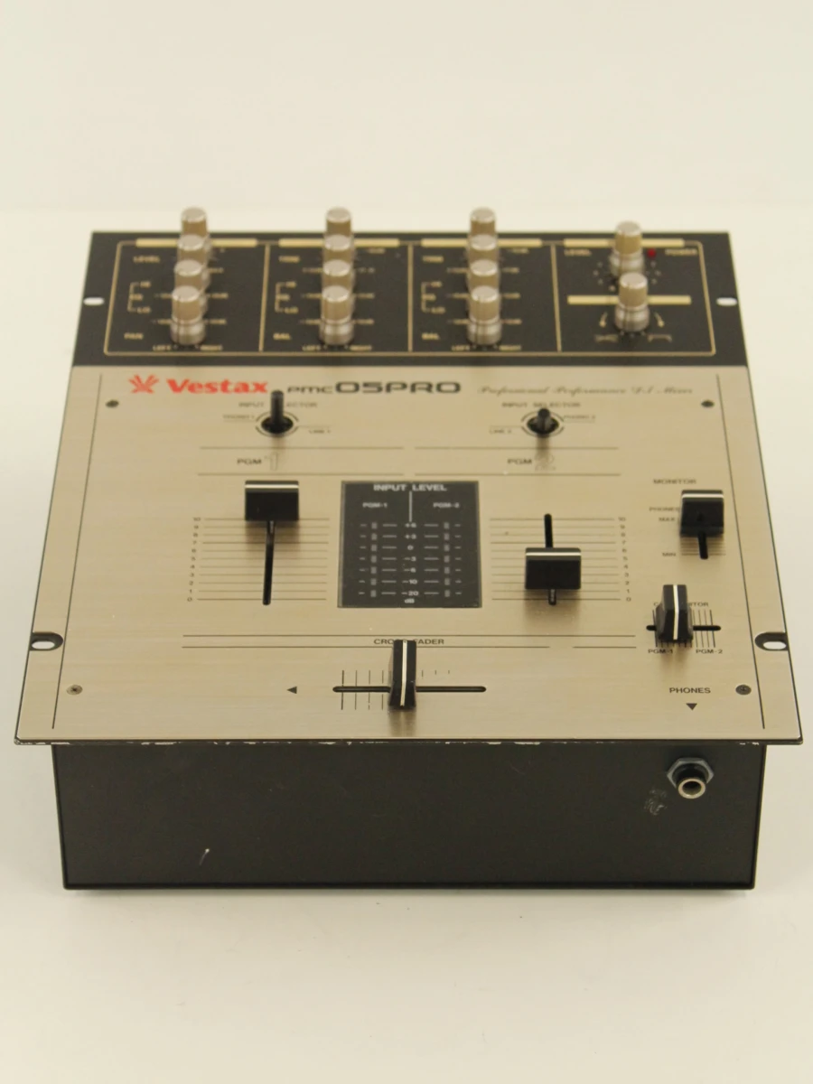 Vestax PMC-05Pro – Professional Mixing Controller - foto 2