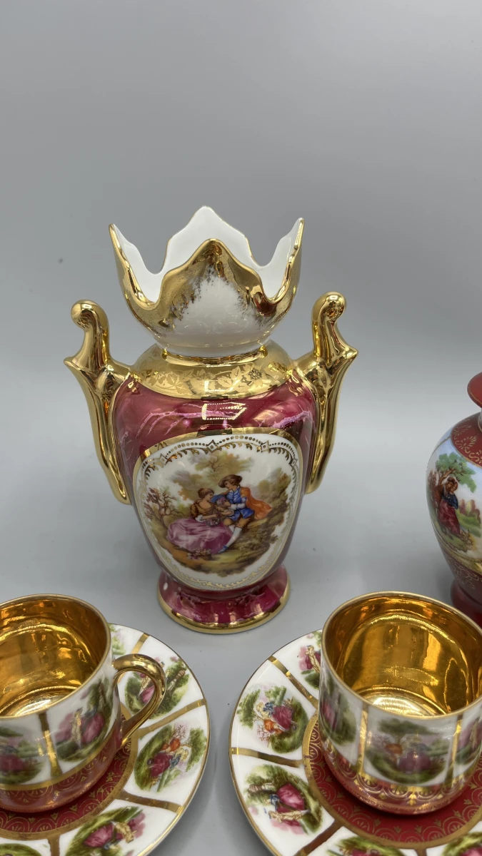 Miniatuur porselein Limoges France Fragonard verzamelset bordeaux en goud - foto 2