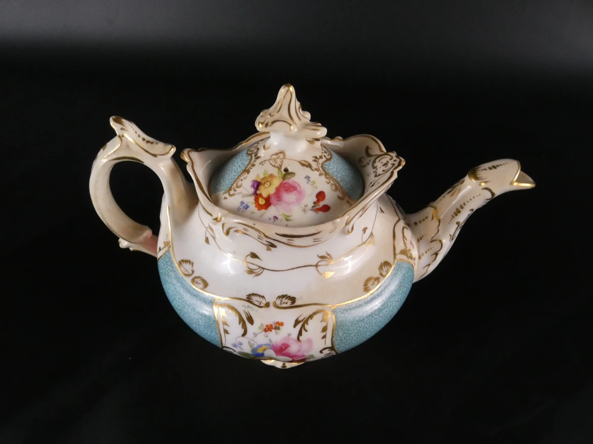 Decoratieve 6-delige porseleinen theeset in Engelse stijl - foto 14