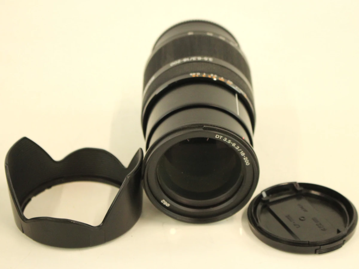 Sony Alpha 100 digitale spiegelreflexcamera met zoomlens en accessoires - foto 10