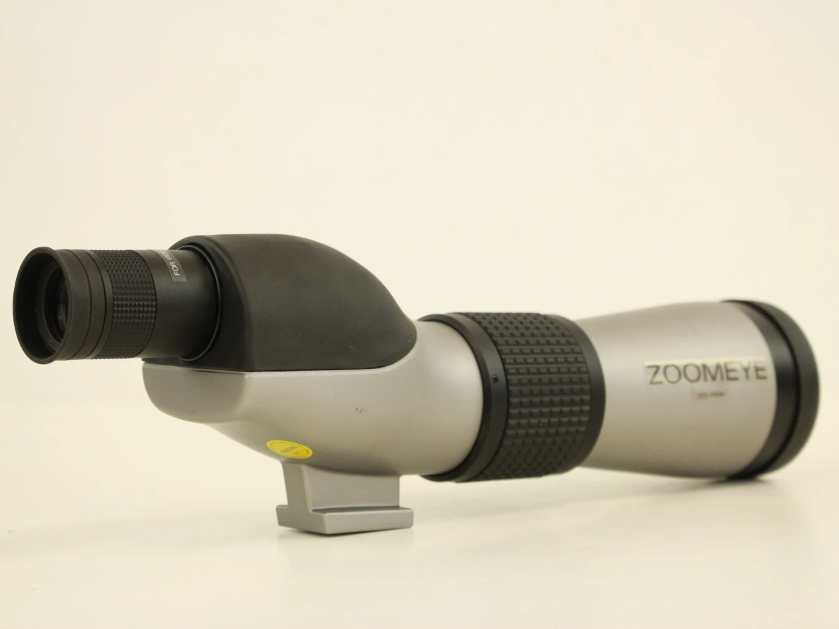 Sony Zoomeye VCL-FS1K spotting teleconversieset met montagehouder, accessoires en draagtas - foto 11