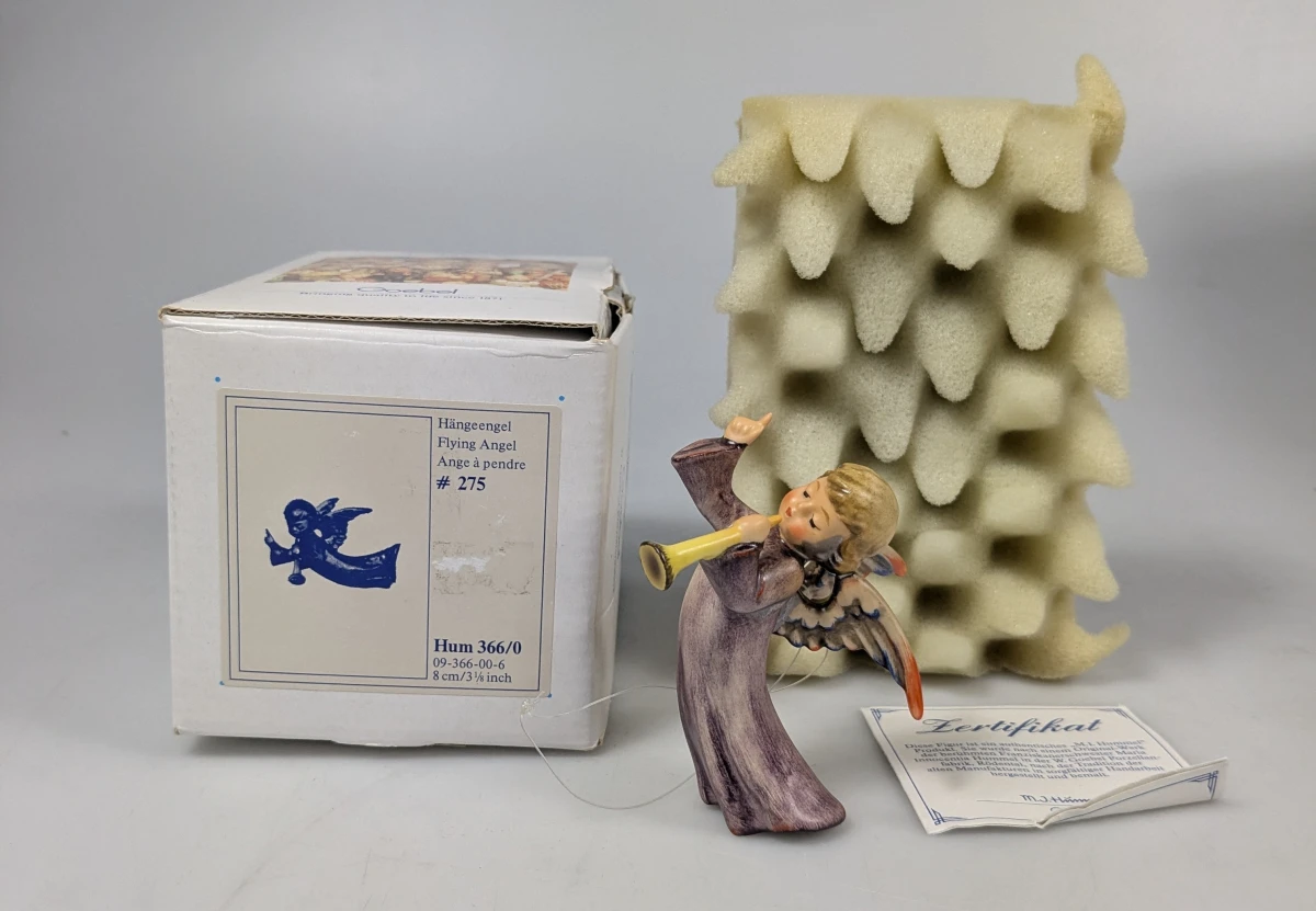 Set van 13 Goebel beeldjes met certificaat en originele dozen. - foto 9