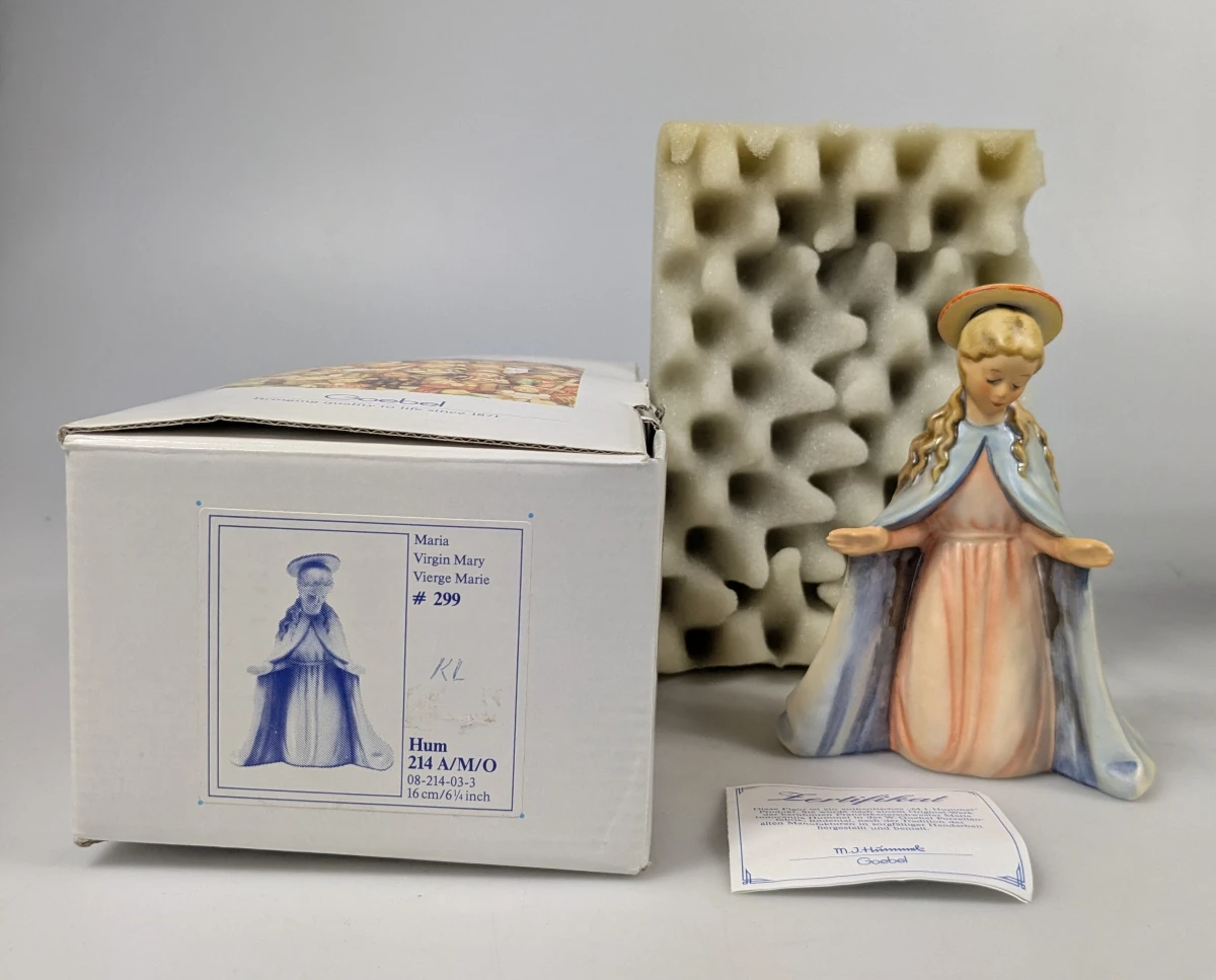 Set van 13 Goebel beeldjes met certificaat en originele dozen. - foto 7