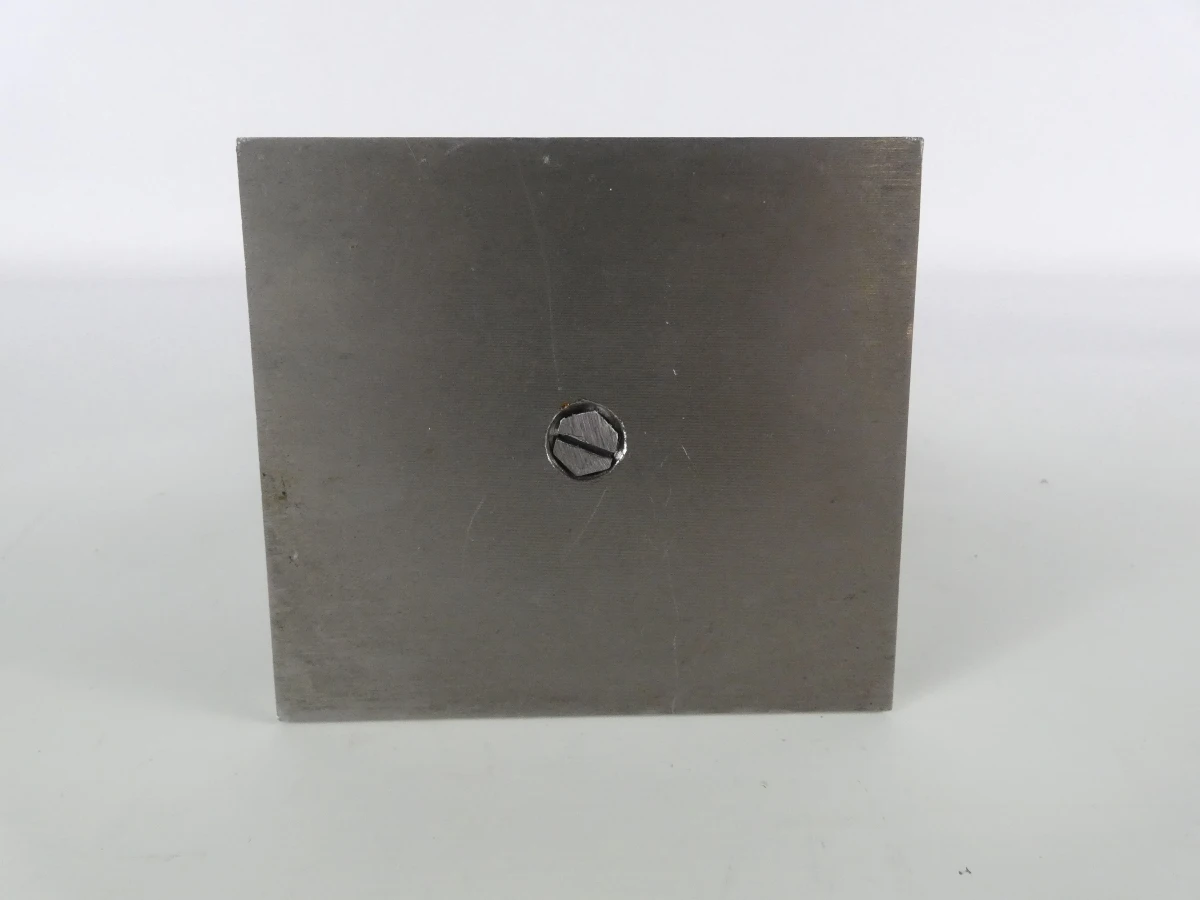 Exclusief paar zware Mid-Century metalen bustes – Afrikaans design – 5.4 kg - foto 6