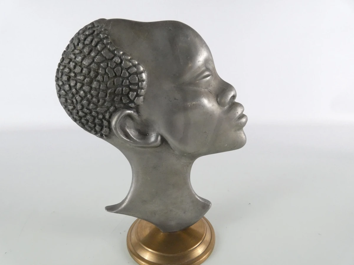 Exclusief paar zware Mid-Century metalen bustes – Afrikaans design – 5.4 kg - foto 13