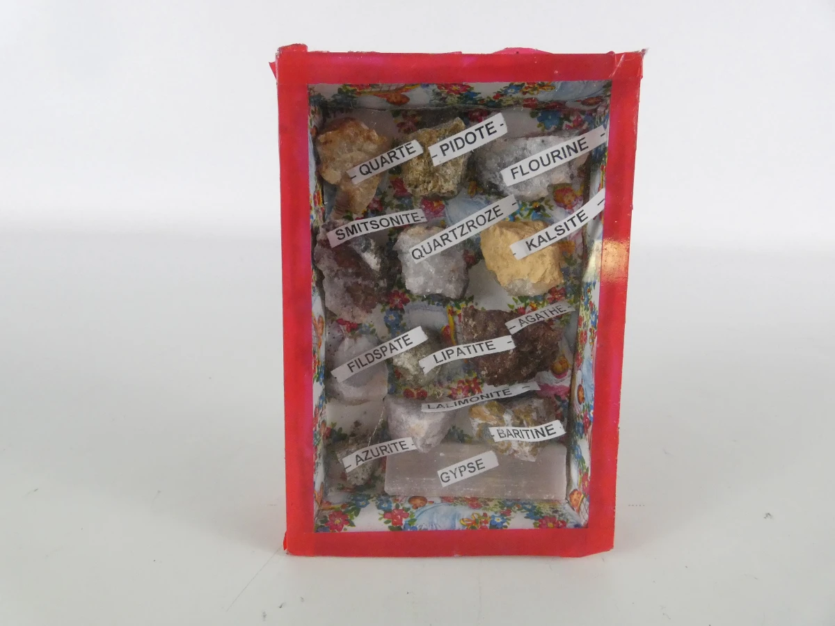 Prachtige Gevarieerde Mineralen- en Geodencollectie met Educatieve Mineraalset – 5-delig ensemble (Totaalgewicht ca. 3 kg) - foto 2