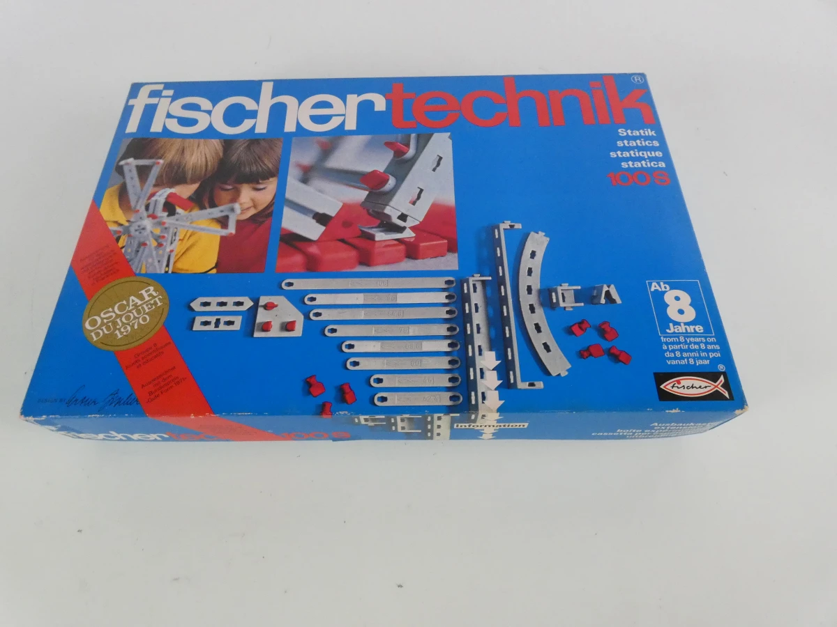 Fischertechnik bouwsets met handleidingen en onderdelen - foto 11