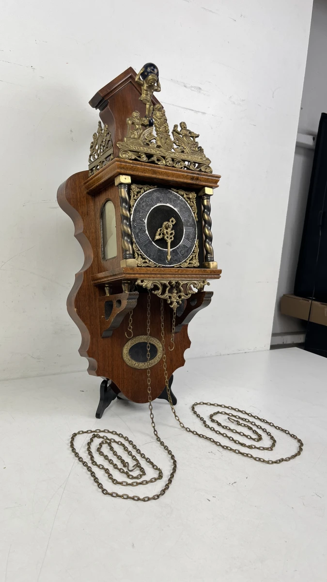 Zaanse wandklok Warmink Wuba mechanisch met Atlasfiguur en ruiterslinger - foto 2