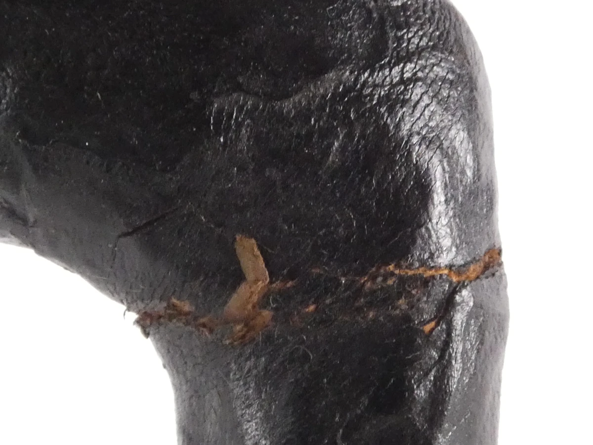 Lederen Paardsculptuur – Handgemaakt - foto 7