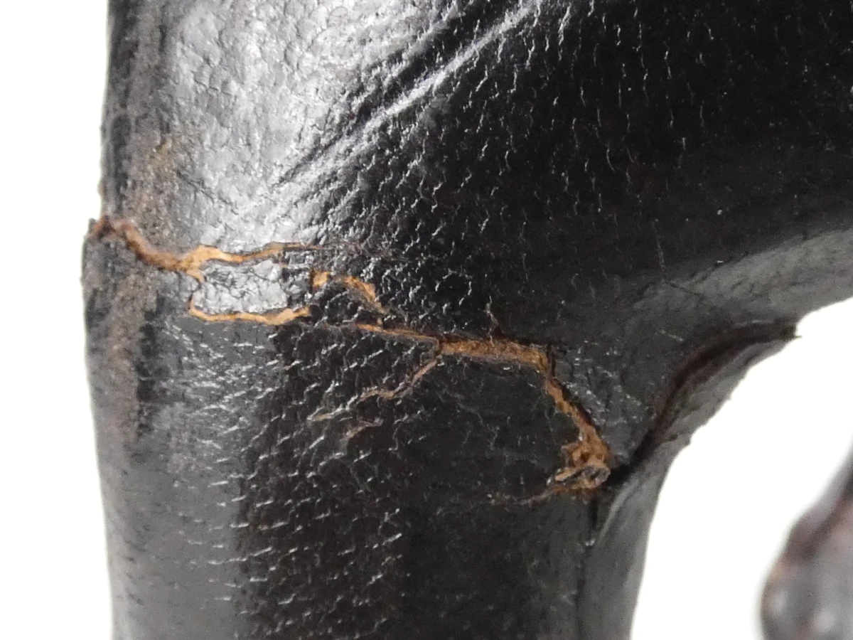 Lederen Paardsculptuur – Handgemaakt - foto 8