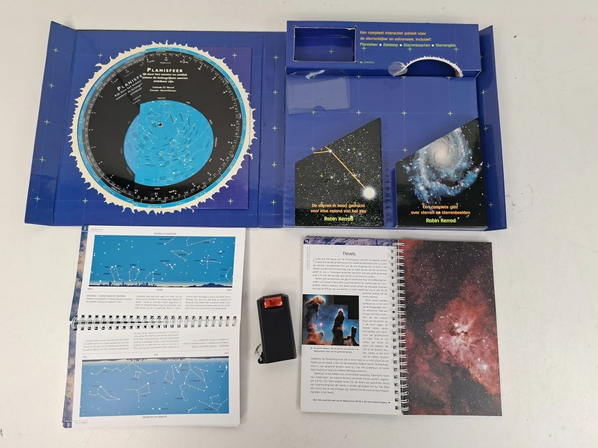 Luxe Astronomie Set: Hemel Bij Nacht – Met Planisfeer, Gids & Zaklamp - foto 3