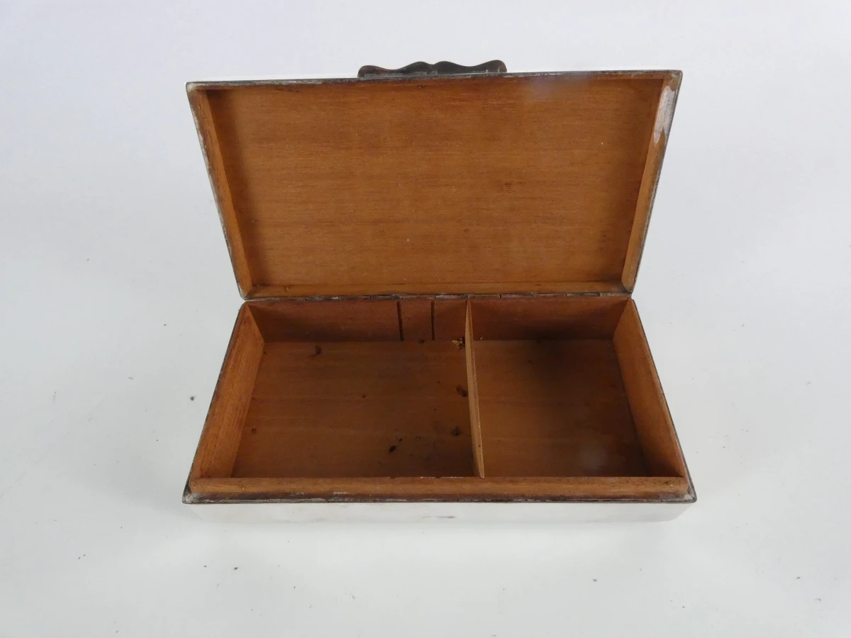 Fraaie verzameling van 6 diverse oude en vintage sieraden- en snuisterijdoosjes – 19e/20e eeuw - foto 6