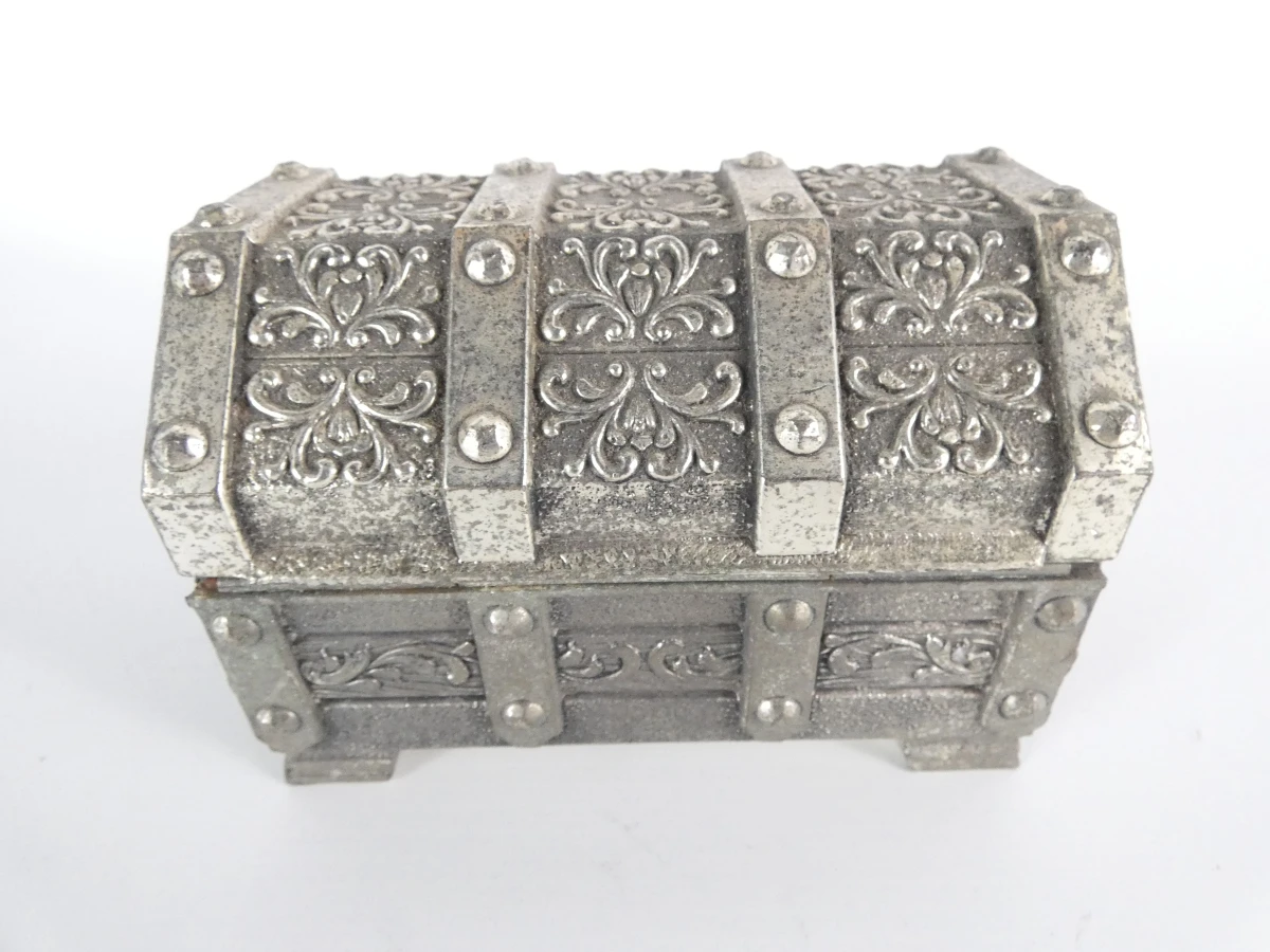 Fraaie verzameling van 6 diverse oude en vintage sieraden- en snuisterijdoosjes – 19e/20e eeuw - foto 18