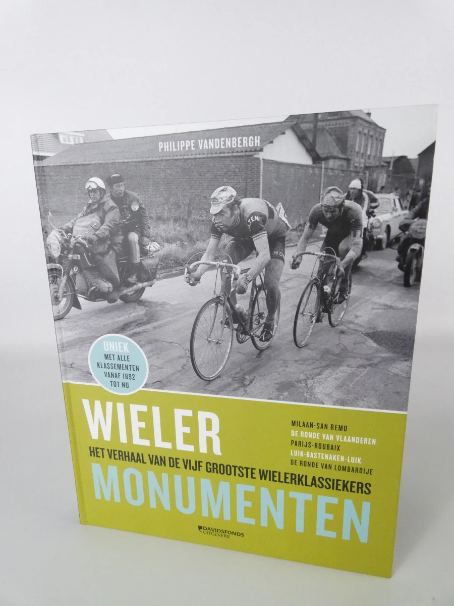 Wielermonumenten boek met Flandriens metalen wielrenners set - foto 2