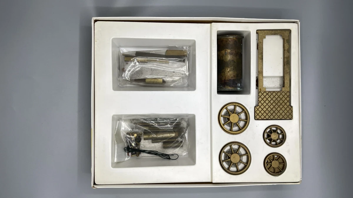 Stoomlocomotief Maxwell Hemmens Birmingham Dribbler messing bouwkit Series 8000 met doos - foto 4