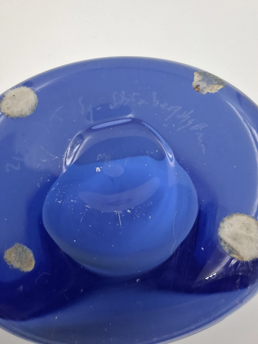 Blauwe glazen vaas van Studioglas Strömbergshyttan - foto 4